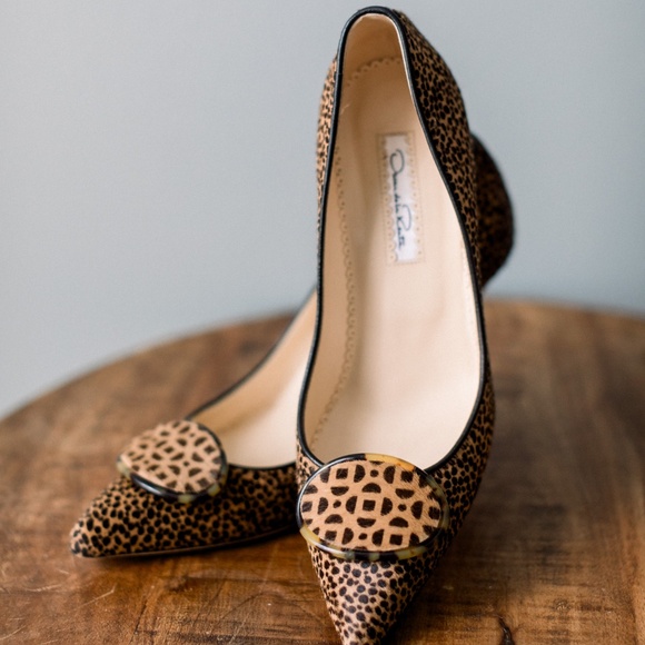 Oscar de la Renta Ponyhair Animal Print Pumps Size 37.5 Women's Size 7 - Picture 2 of 13